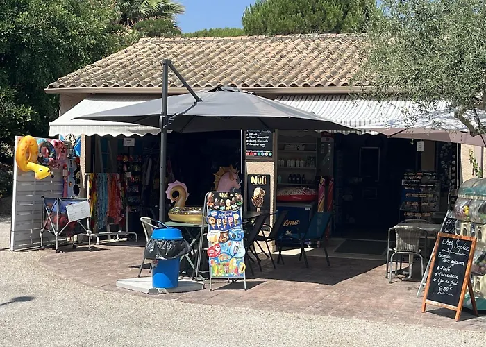 Huur Zee Cote D'azur 3 Slaapkamers * Roquebrune-sur Argens