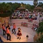 Luxe 6 Persoons Chalet Camping Lei Suves Cote D'Azur Roquebrune-Sur Argens Kamp alanı