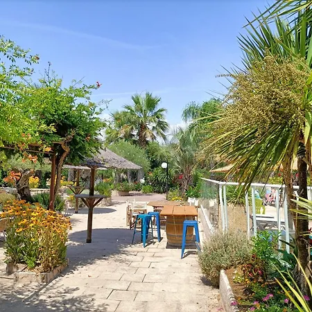 مكان تخييم Luxe 6 Persoons Lei Suves Cote D'azur Roquebrune-sur Argens روكبرون-سور-أرجينس