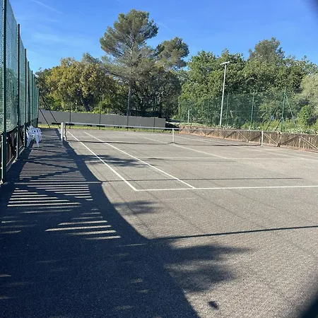 Luxe 6 Persoons Lei Suves Cote D'azur Roquebrune-sur Argens